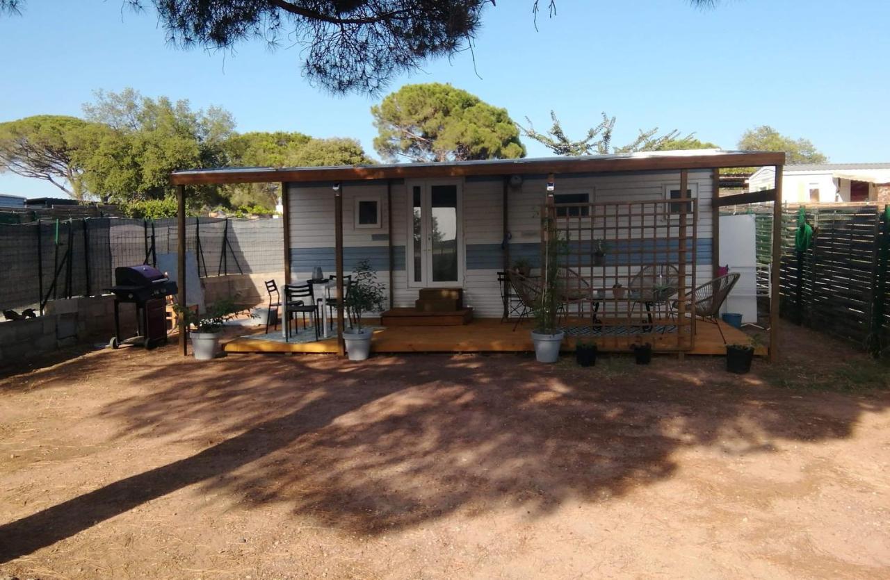 Vacances Mobilhome à Fréjus sur terrain privé Esterno foto