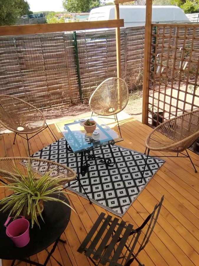 Vacances Mobilhome à Fréjus sur terrain privé Esterno foto