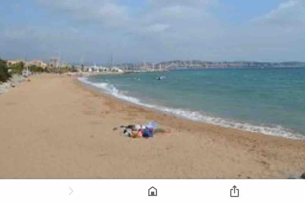 Vacances Mobilhome à Fréjus sur terrain privé Esterno foto